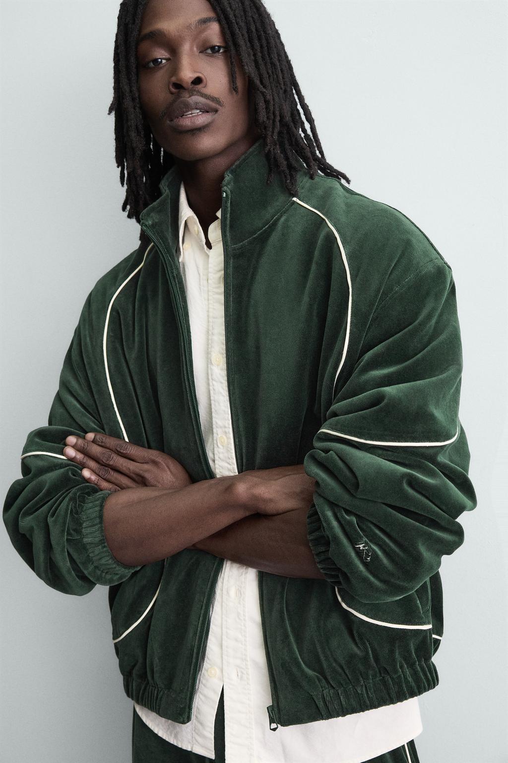 ВЕЛЮРОВАЯ КУРТКА С ОТОРОЧКОЙ