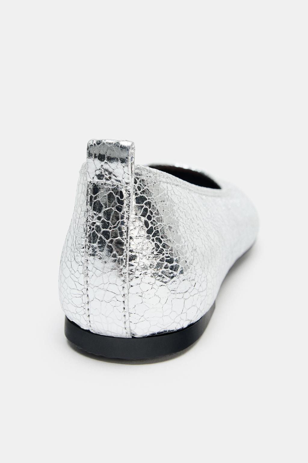 БАЛЕТКИ С МЕТАЛЛИЗИРОВАННЫМ ЭФФЕКТОМ