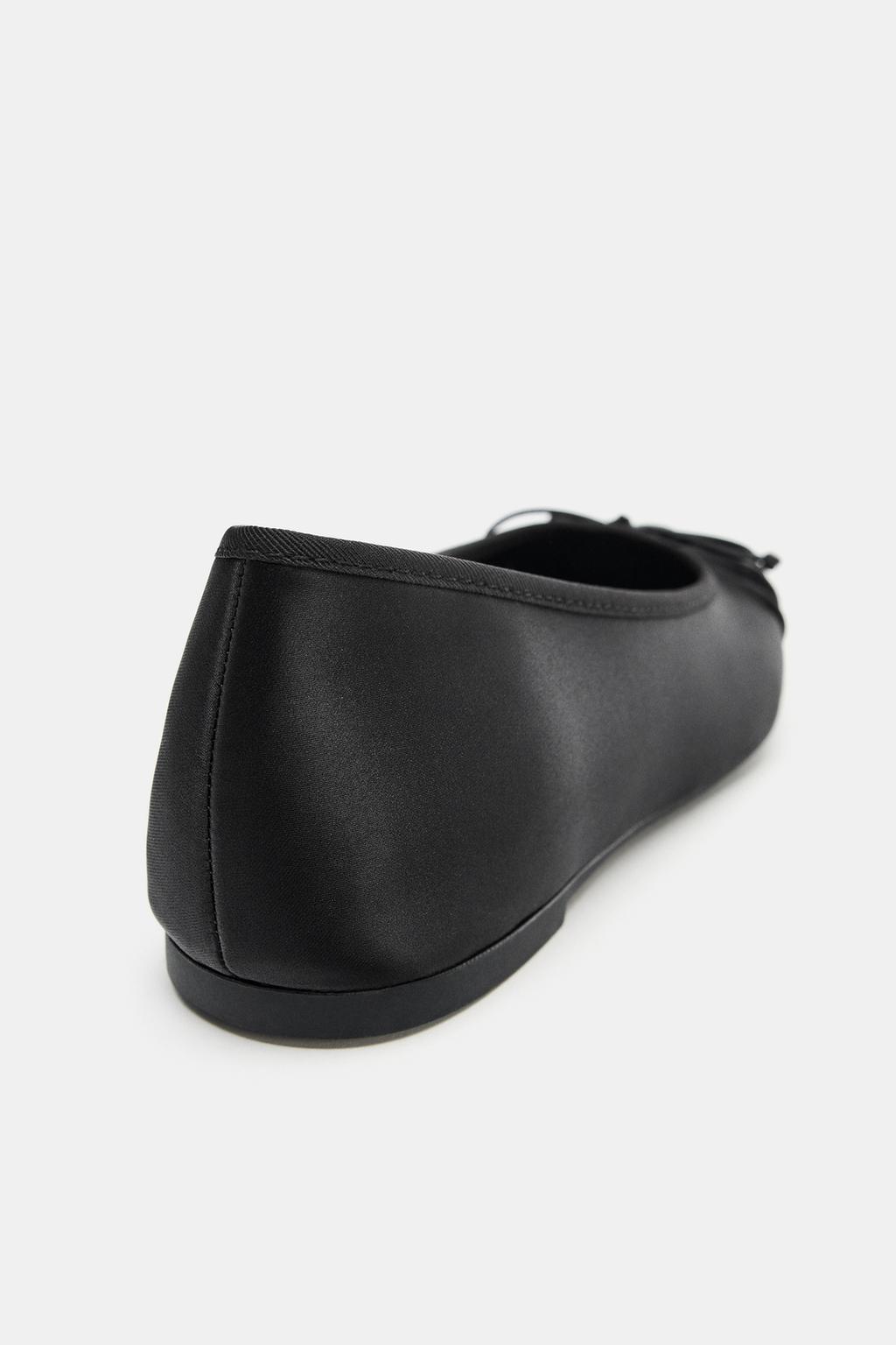 АТЛАСНЫЕ БАЛЕТКИ С БАНТОМ