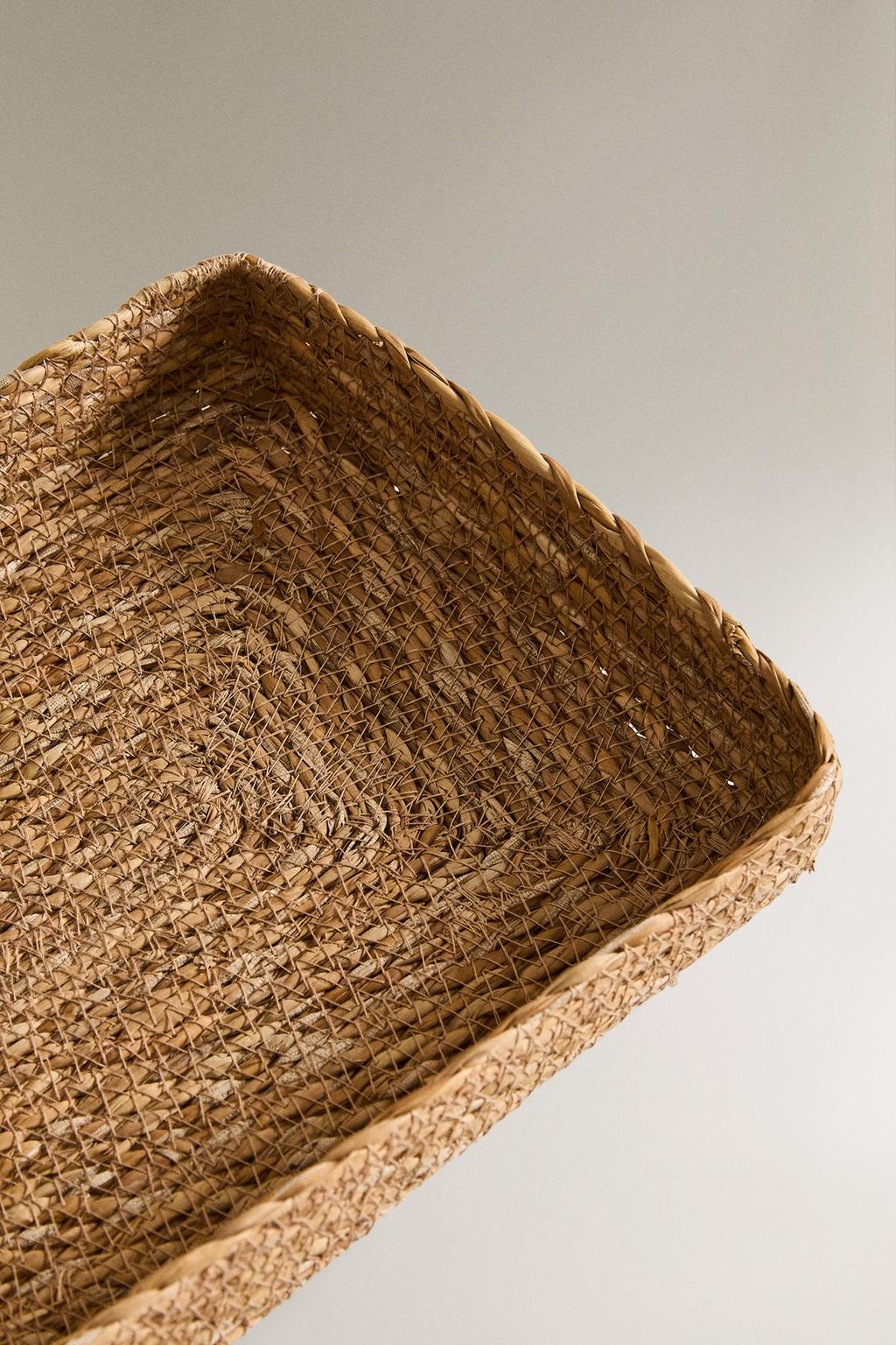 Корзина для лотков из морской травы