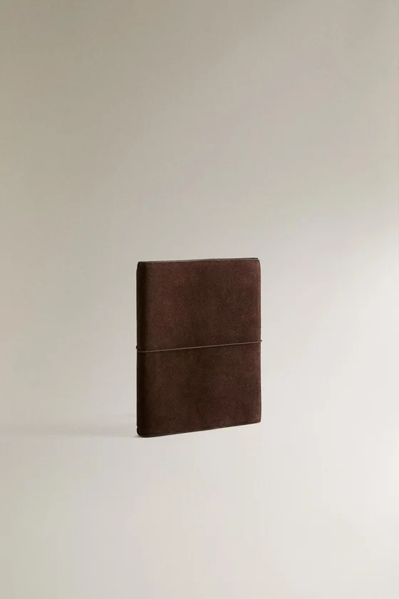 Кожаная обложка для книги из разделанной кожи