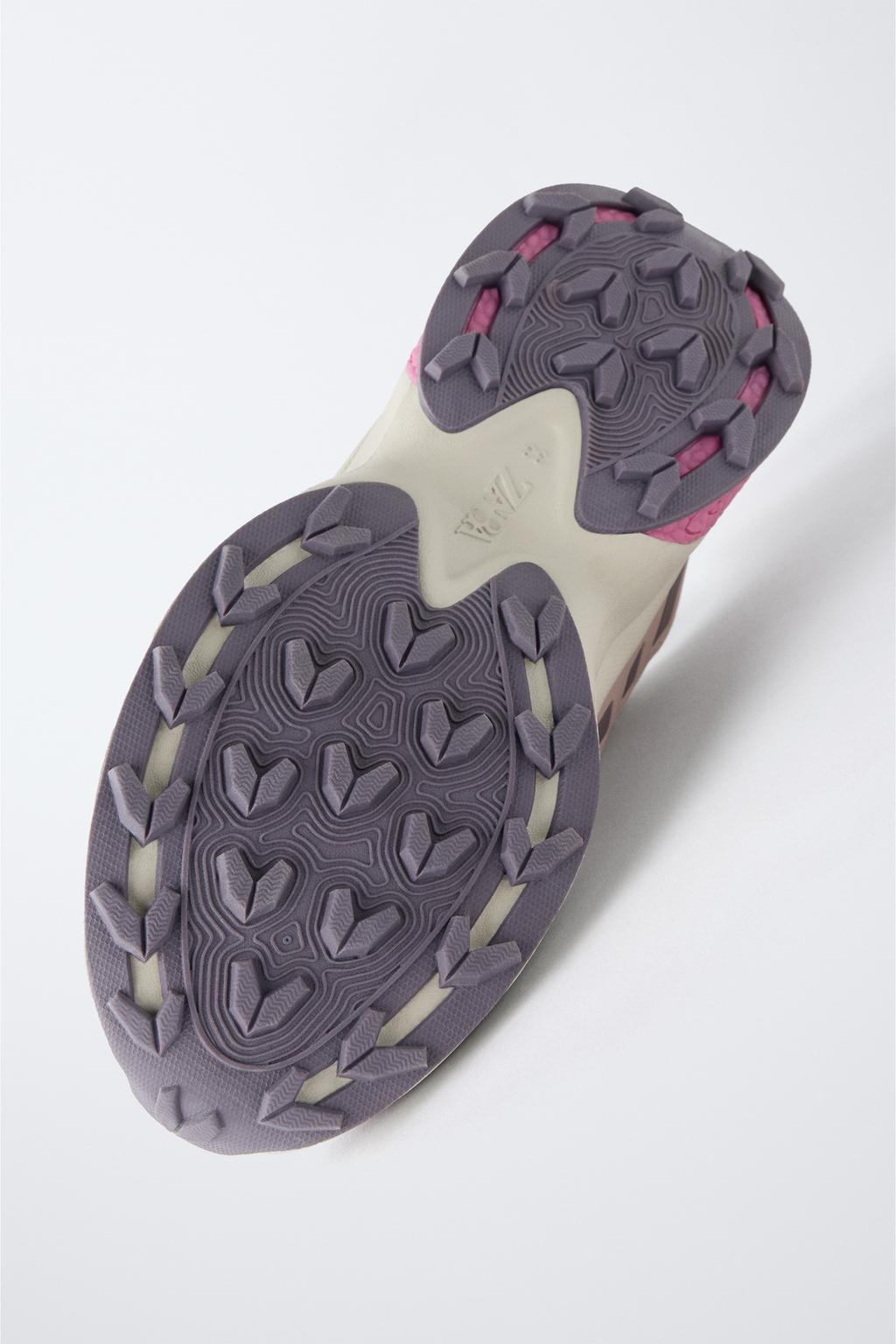 СПОРТИВНЫЕ КРОССОВКИ ДЛЯ ГОР