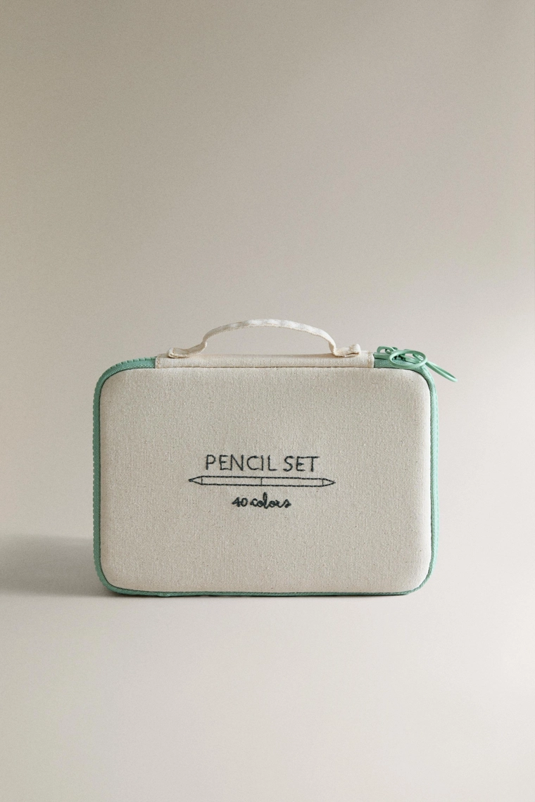 Детский набор из 20 цветных карандашей