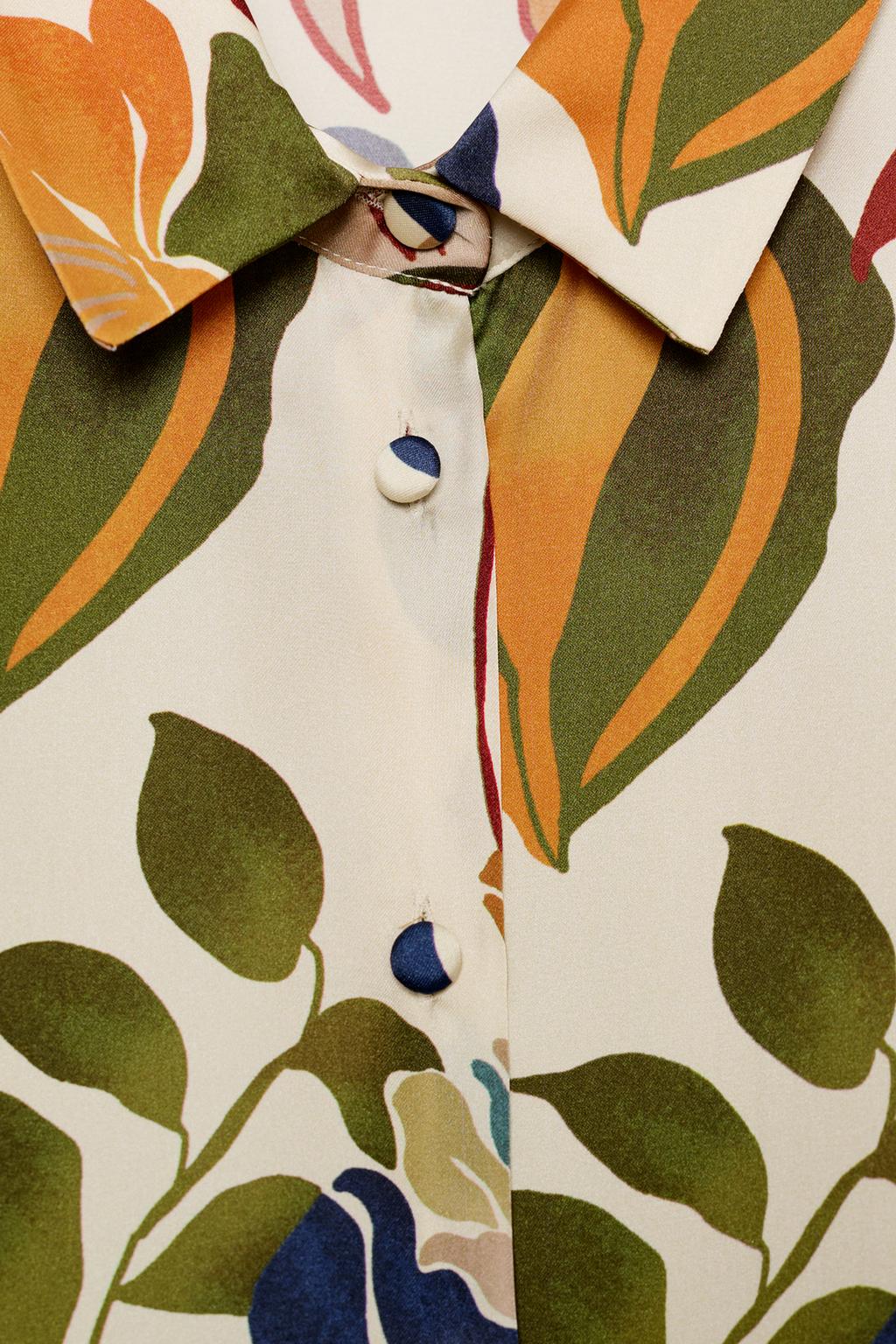 АТЛАСНАЯ БЛУЗКА С ПРИНТОМ