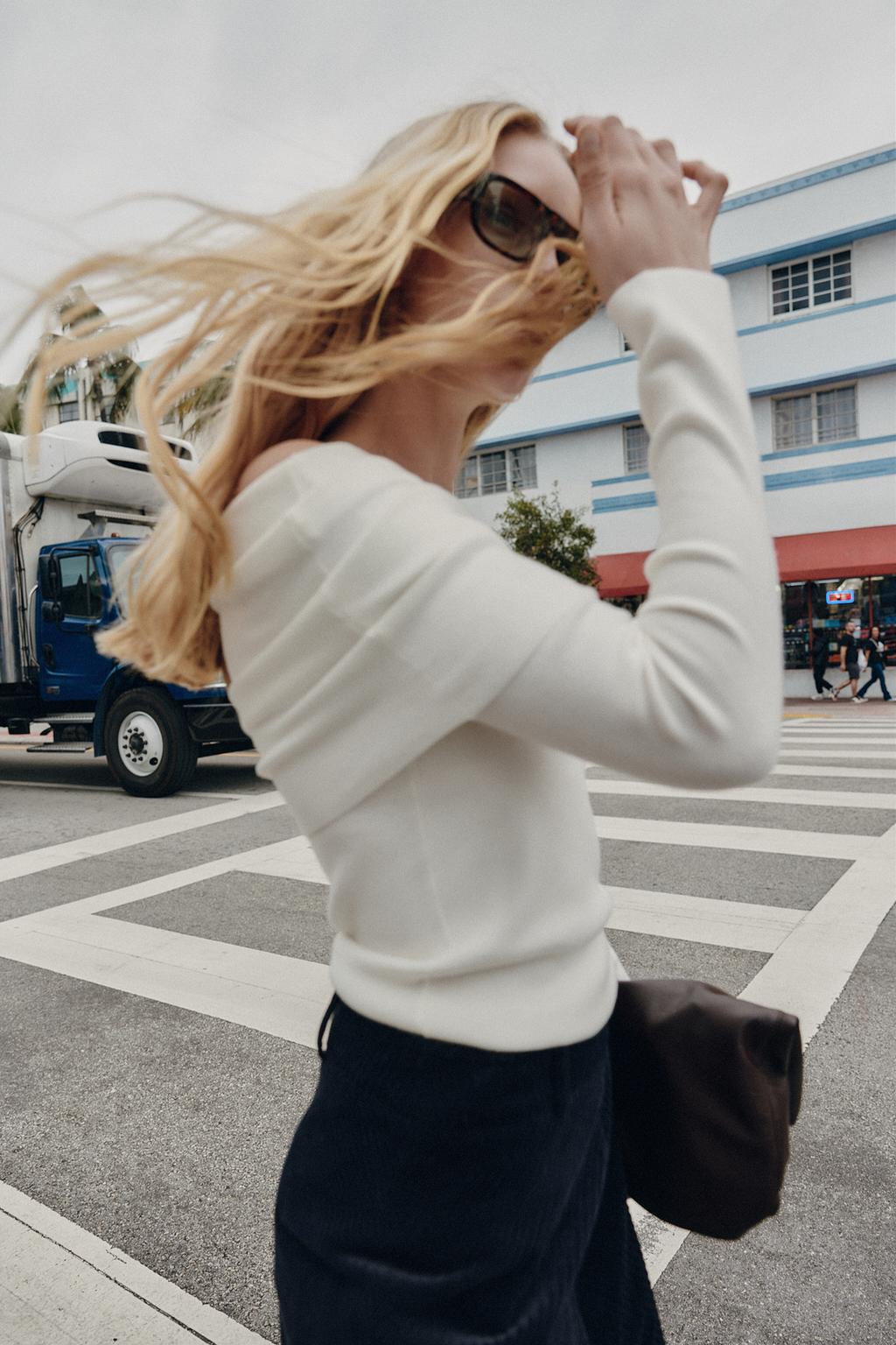 ПРЯМАЯ ЮБКА МИДИ ИЗ ВЕЛЬВЕТА