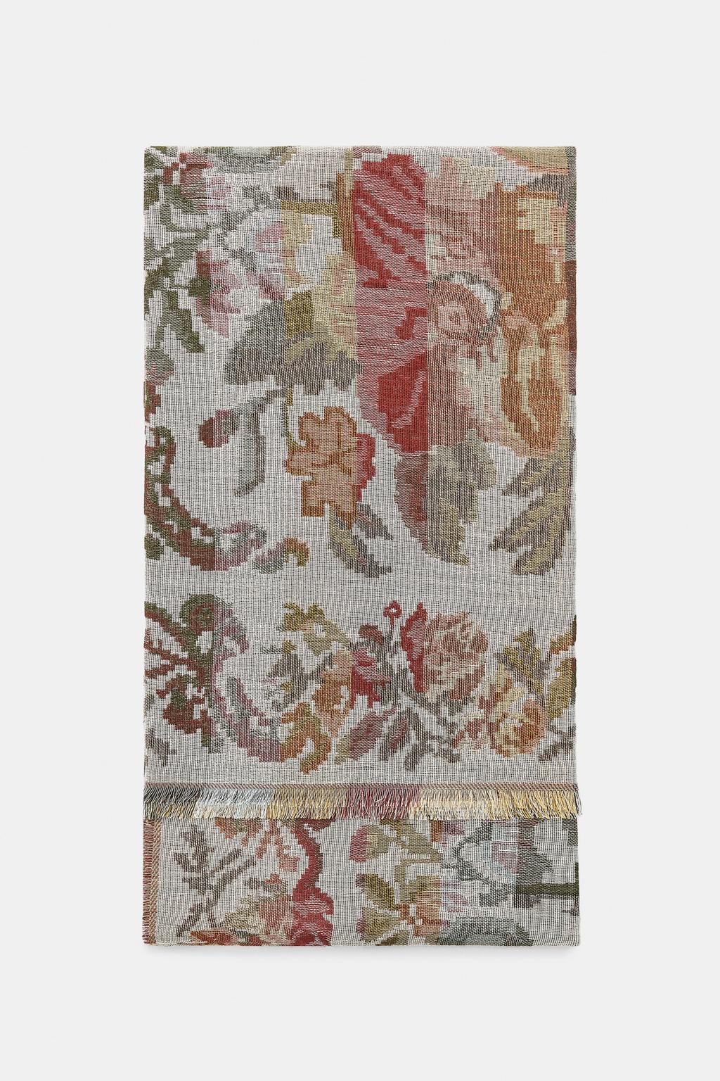 ЖАККАРДОВЫЙ ШАРФ ИЗ СМЕСОВОЙ ШЕРСТИ С ЦВЕТОЧНЫМ ПРИНТОМ