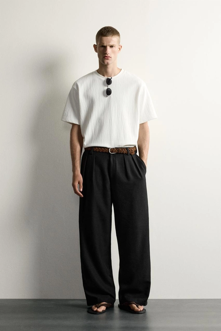 ФУТБОЛКА RELAXED FIT ИЗ СТРУКТУРНОЙ ТКАНИ