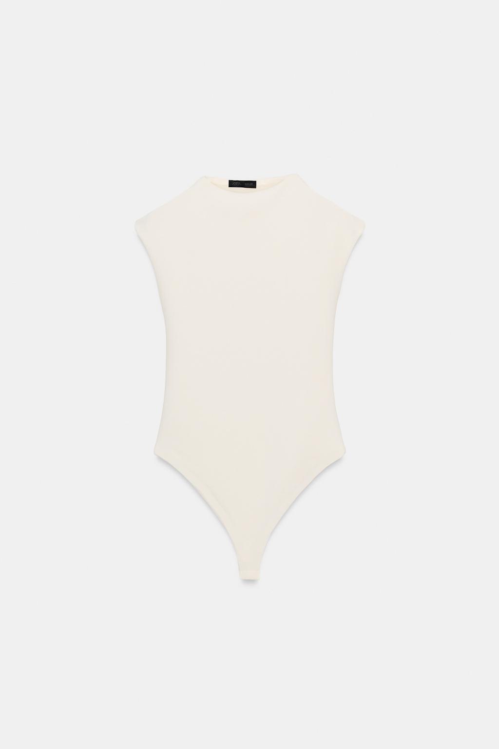 ЭЛАСТИЧНОЕ БОДИ С ВЫРЕЗАМИ