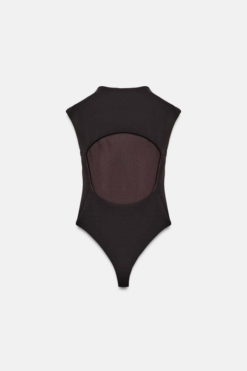 БОДИ С ВЫРЕЗАМИ ИЗ ЭЛАСТИЧНОЙ ТКАНИ