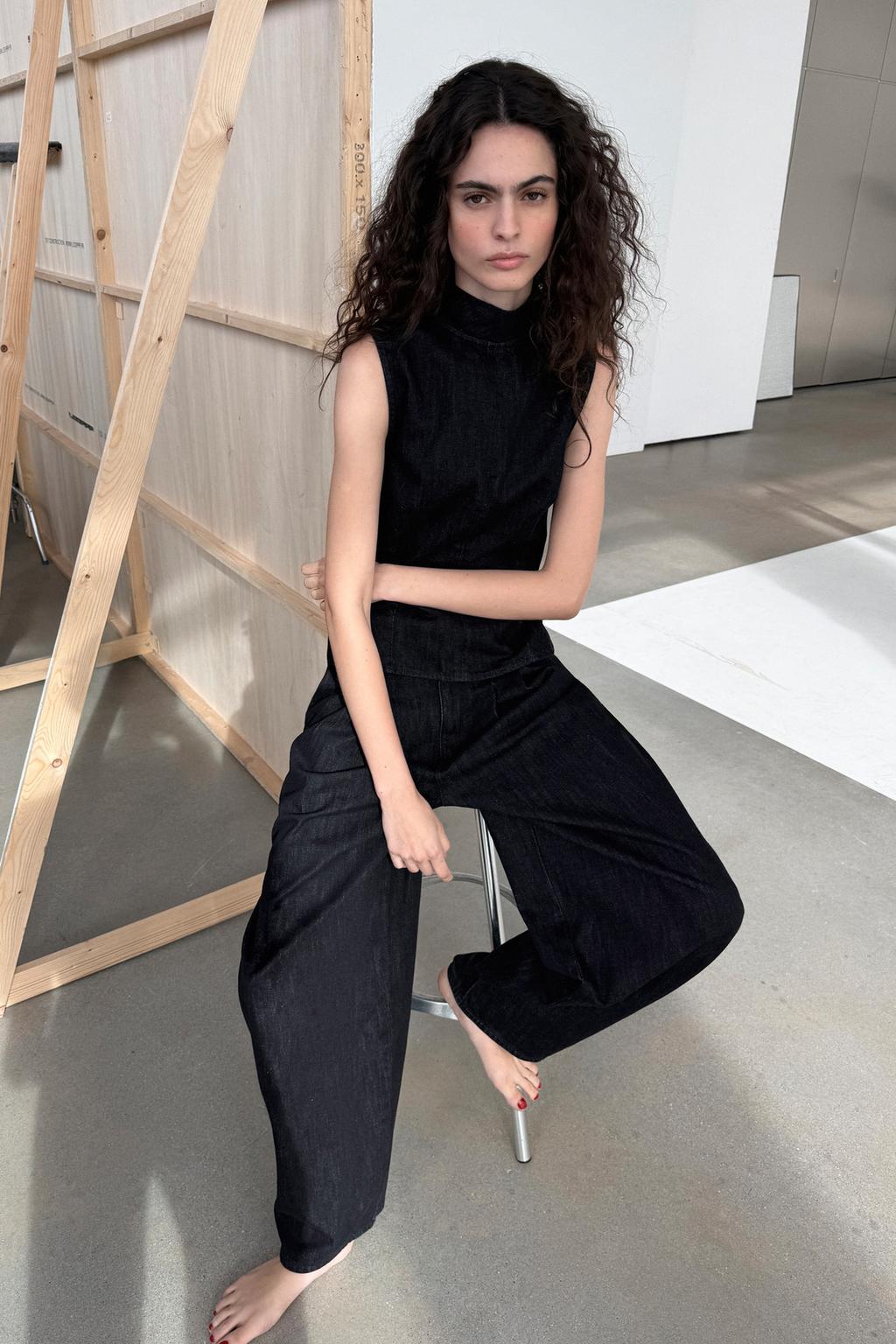 ДЖИНСЫ TRF BAGGY СО СРЕДНЕЙ ПОСАДКОЙ