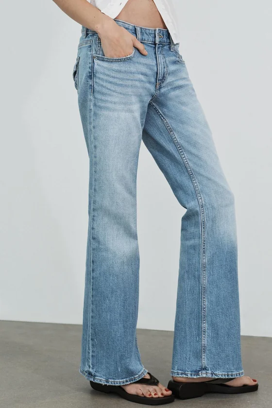 ДЖИНСЫ TRF BOOTCUT С НИЗКОЙ ПОСАДКОЙ