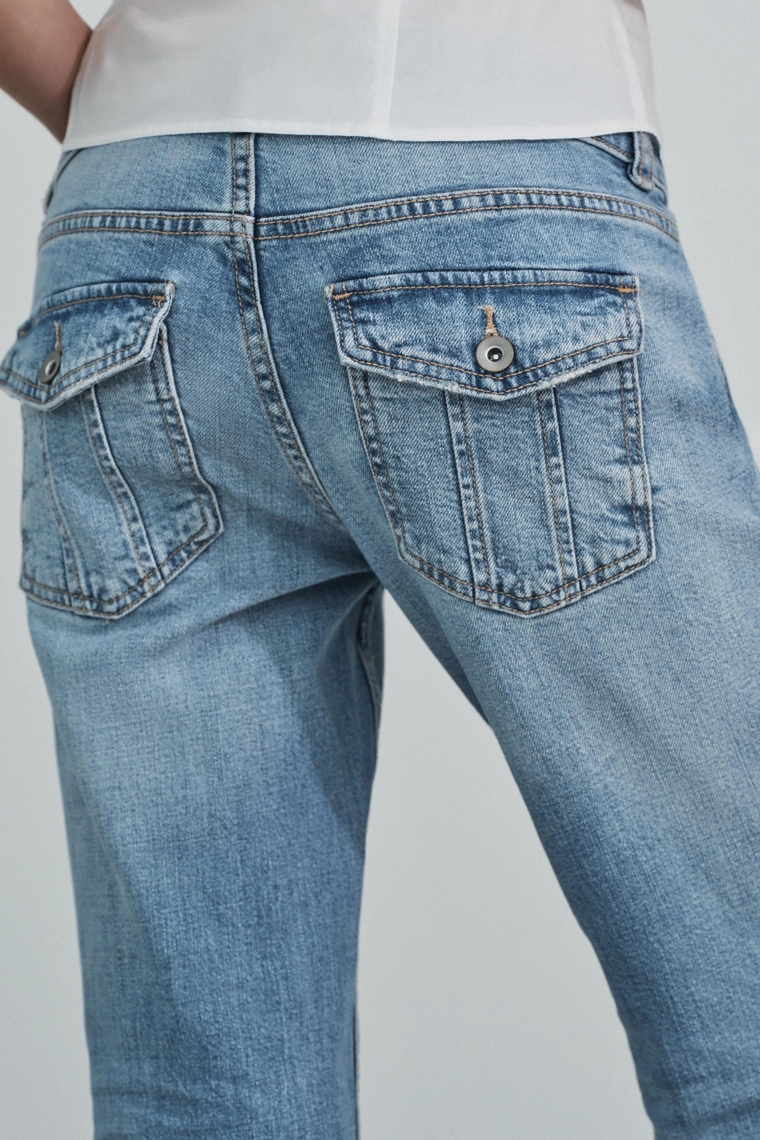 ДЖИНСЫ TRF BOOTCUT С НИЗКОЙ ПОСАДКОЙ