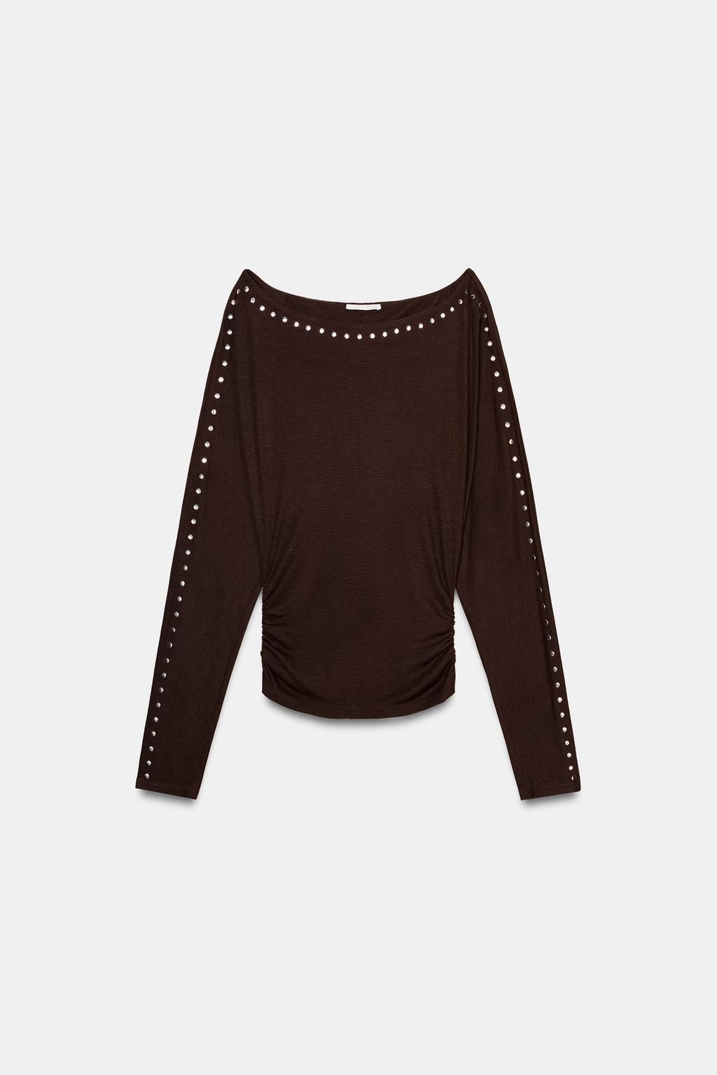 ФУТБОЛКА С ДЛИННЫМИ РУКАВАМИ И ЗАКЛЕПКАМИ