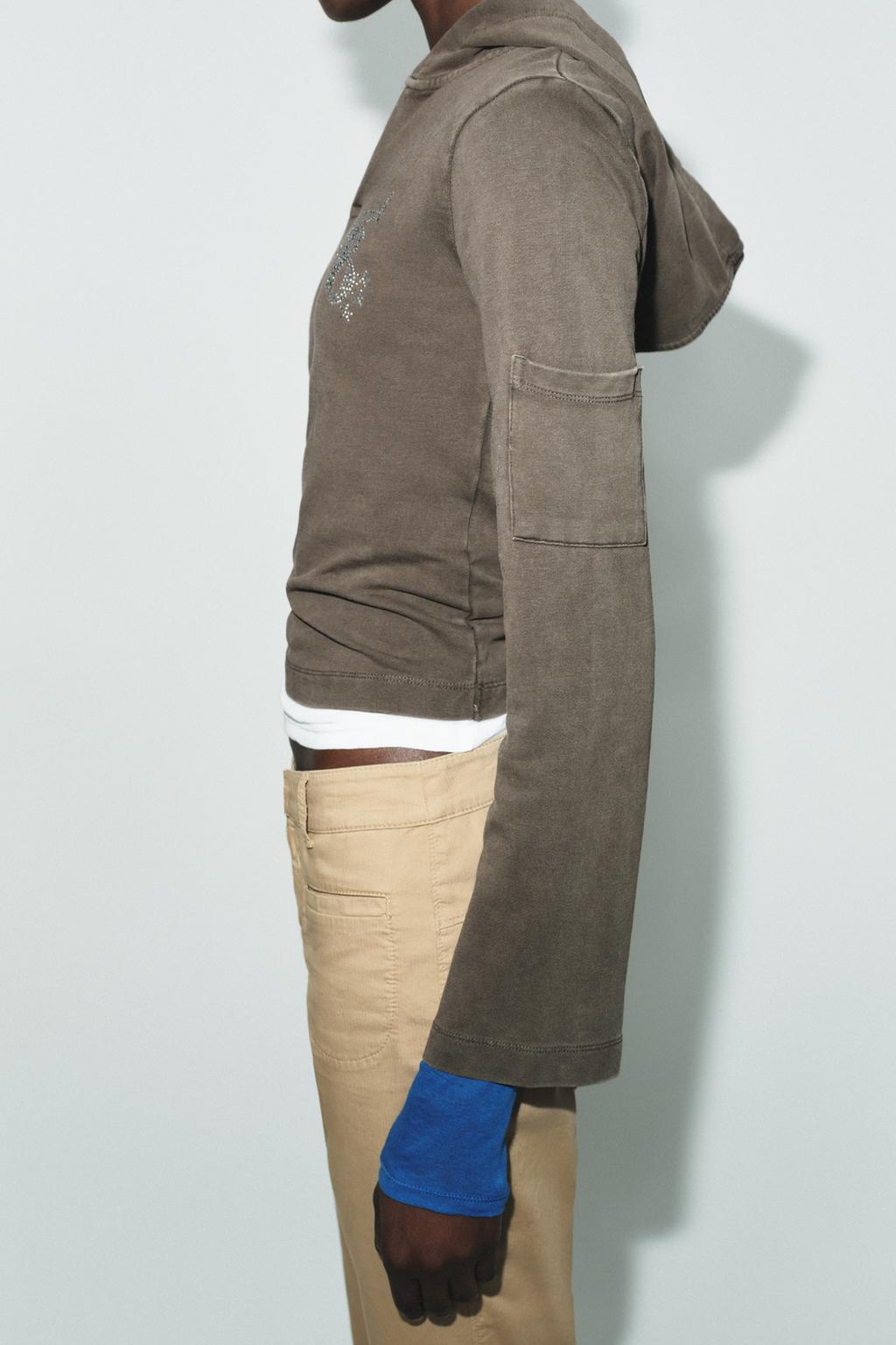 ТОП С КАПЮШОНОМ BRATZ®