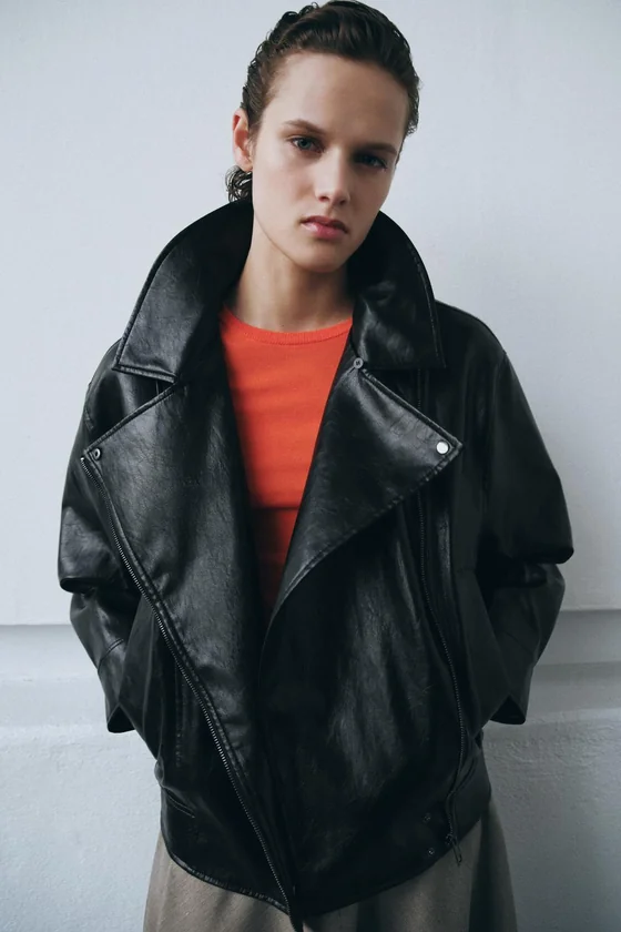 КУРТКА ИЗ ИСКУССТВЕННОЙ КОЖИ — ZW COLLECTION