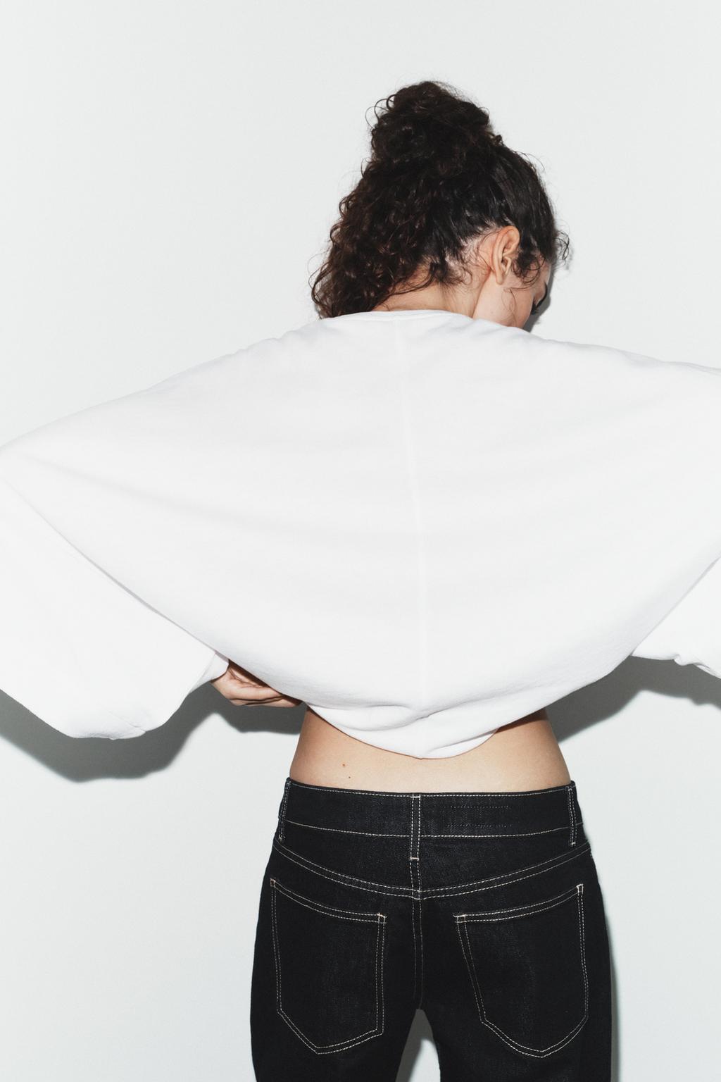 СВОБОДНАЯ ХЛОПКОВАЯ ФУТБОЛКА