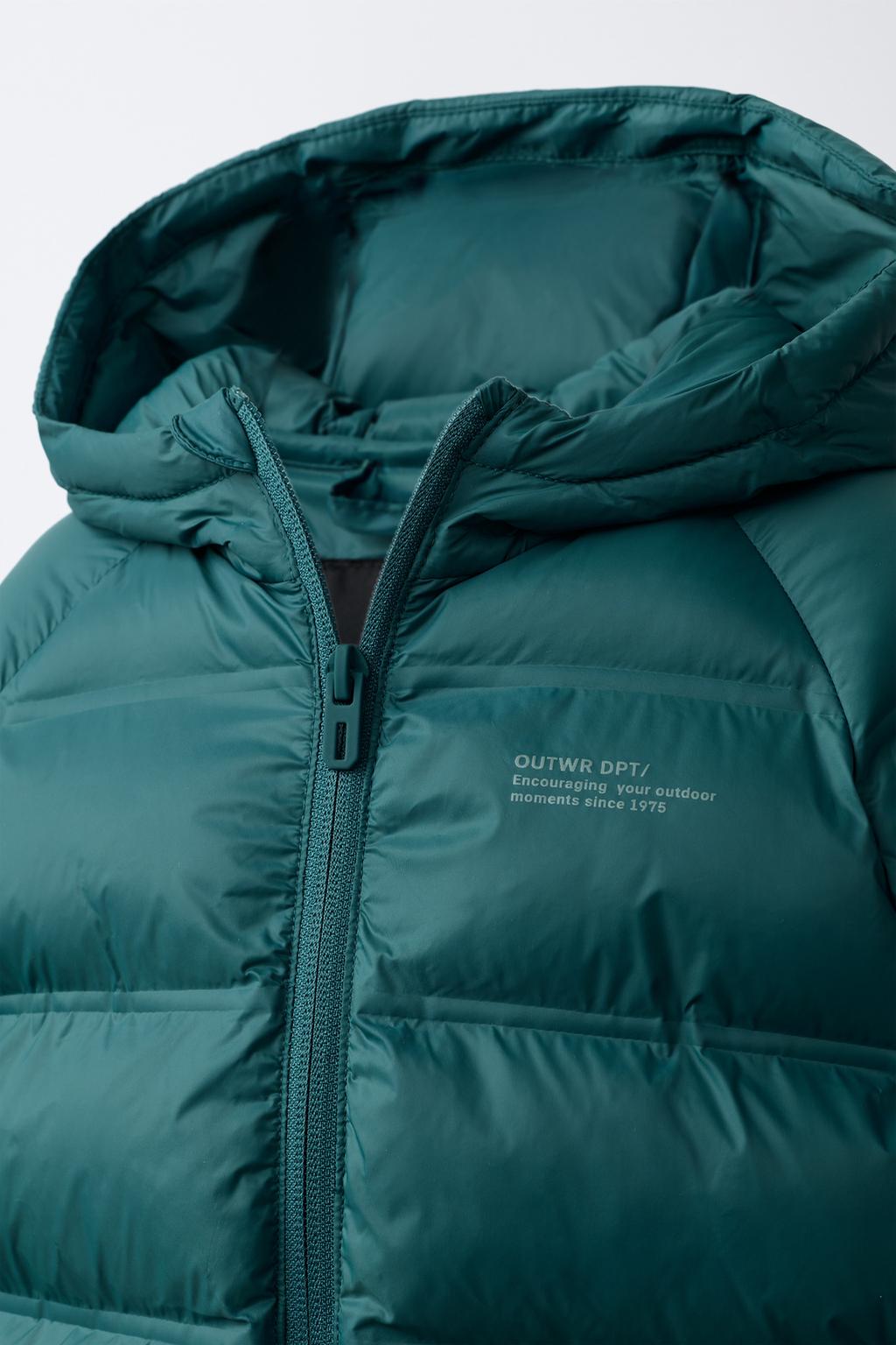 ЛЕГКАЯ НЕПРОМОКАЕМАЯ КУРТКА