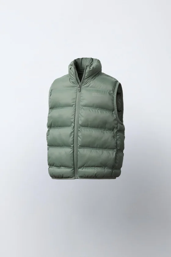 ЛЕГКИЙ ЖИЛЕТ С КАПЮШОНОМ WATER REPELLENT