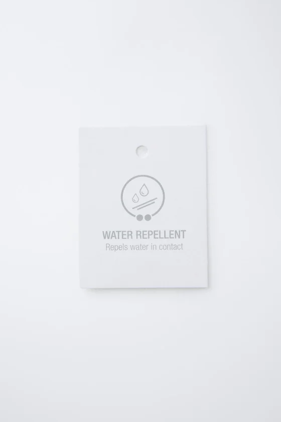 УЛЬТРАЛЕГКАЯ КУРТКА С КАПЮШОНОМ WATER REPELLENT