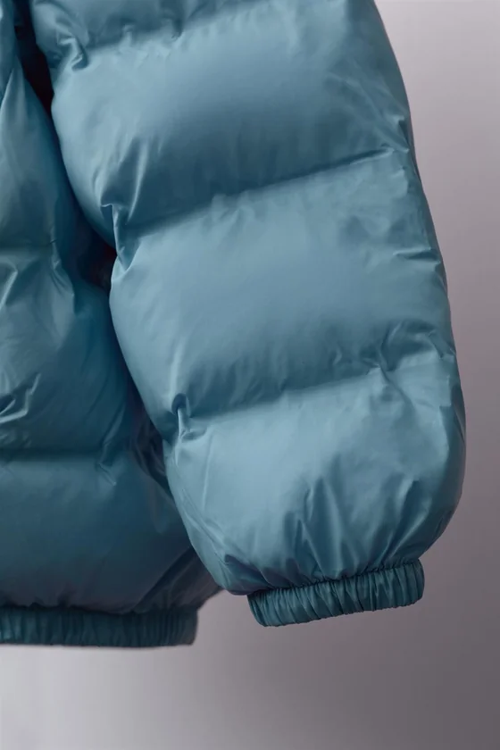 УЛЬТРАЛЕГКАЯ КУРТКА С КАПЮШОНОМ WATER REPELLENT