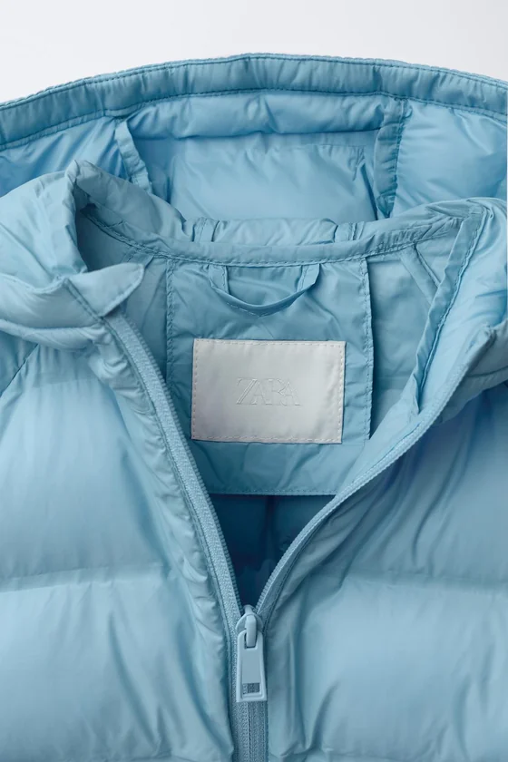 УЛЬТРАЛЕГКАЯ КУРТКА С КАПЮШОНОМ WATER REPELLENT