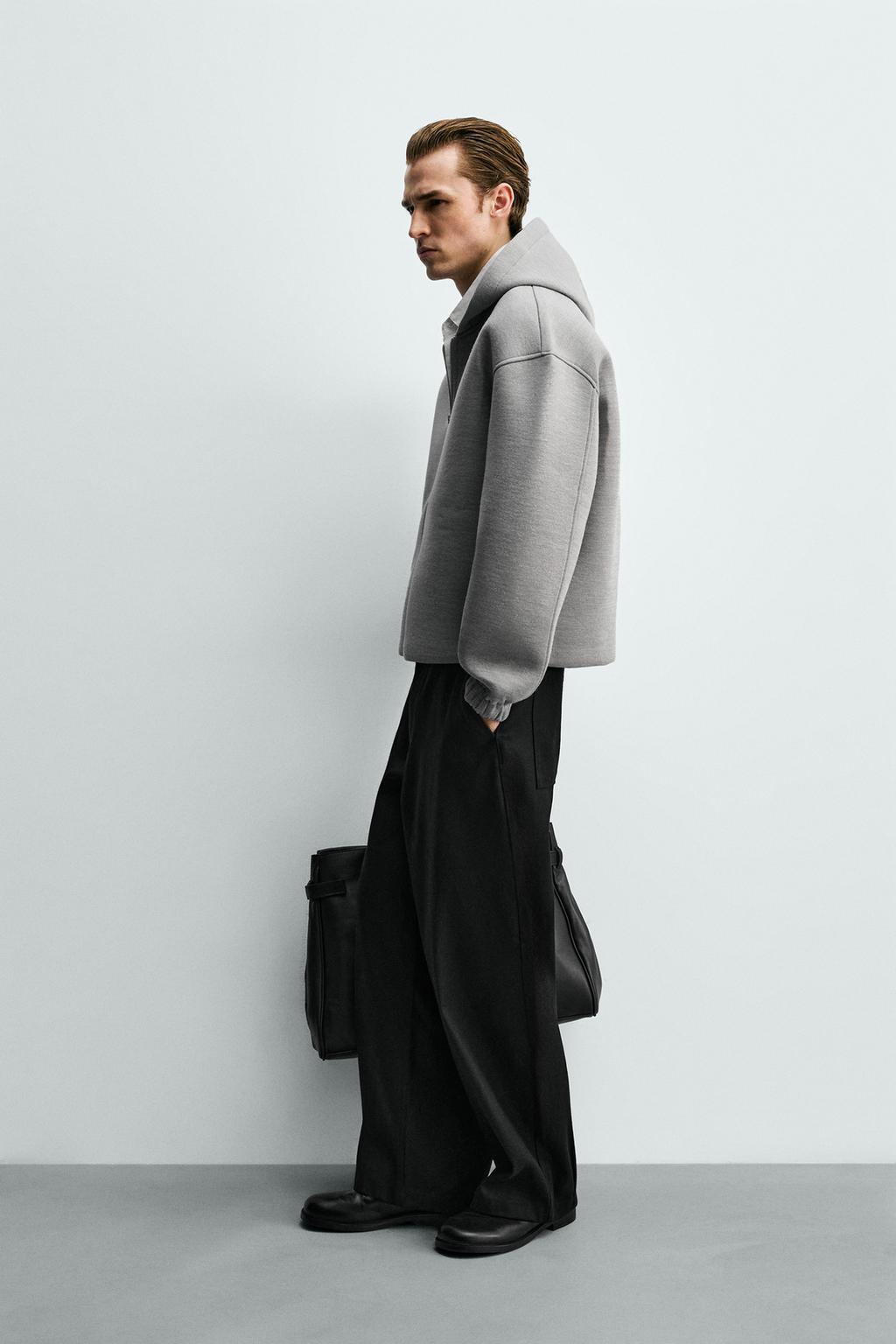 КОМПАКТНАЯ ТОЛСТОВКА BOXY FIT НА МОЛНИИ