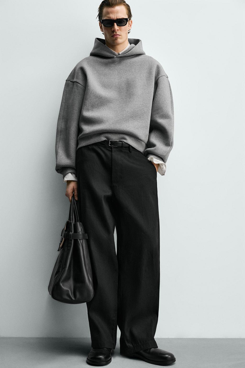 ТОЛСТОВКА СВОБОДНОГО КРОЯ С КАПЮШОНОМ