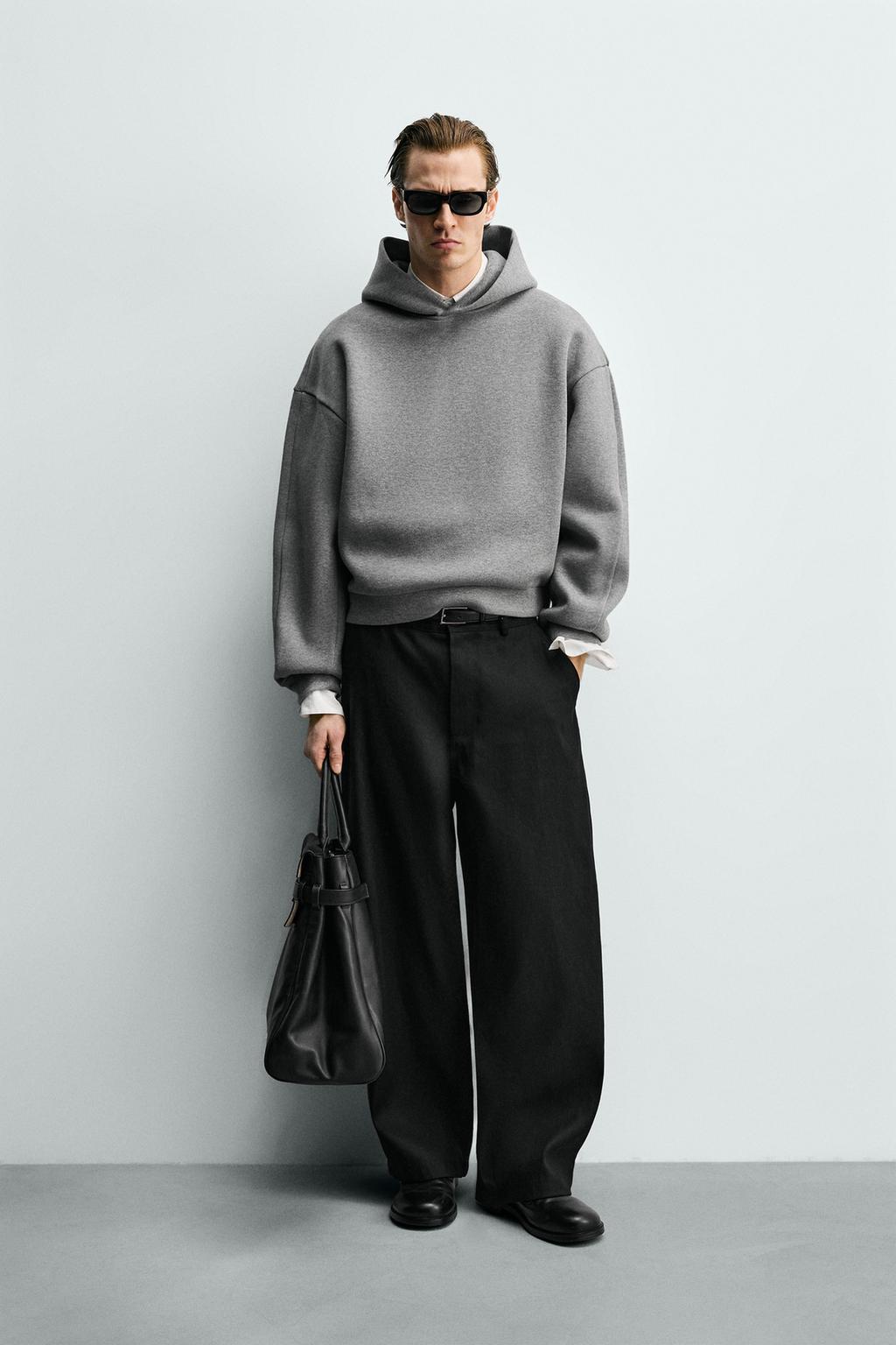 ТОЛСТОВКА СВОБОДНОГО КРОЯ С КАПЮШОНОМ