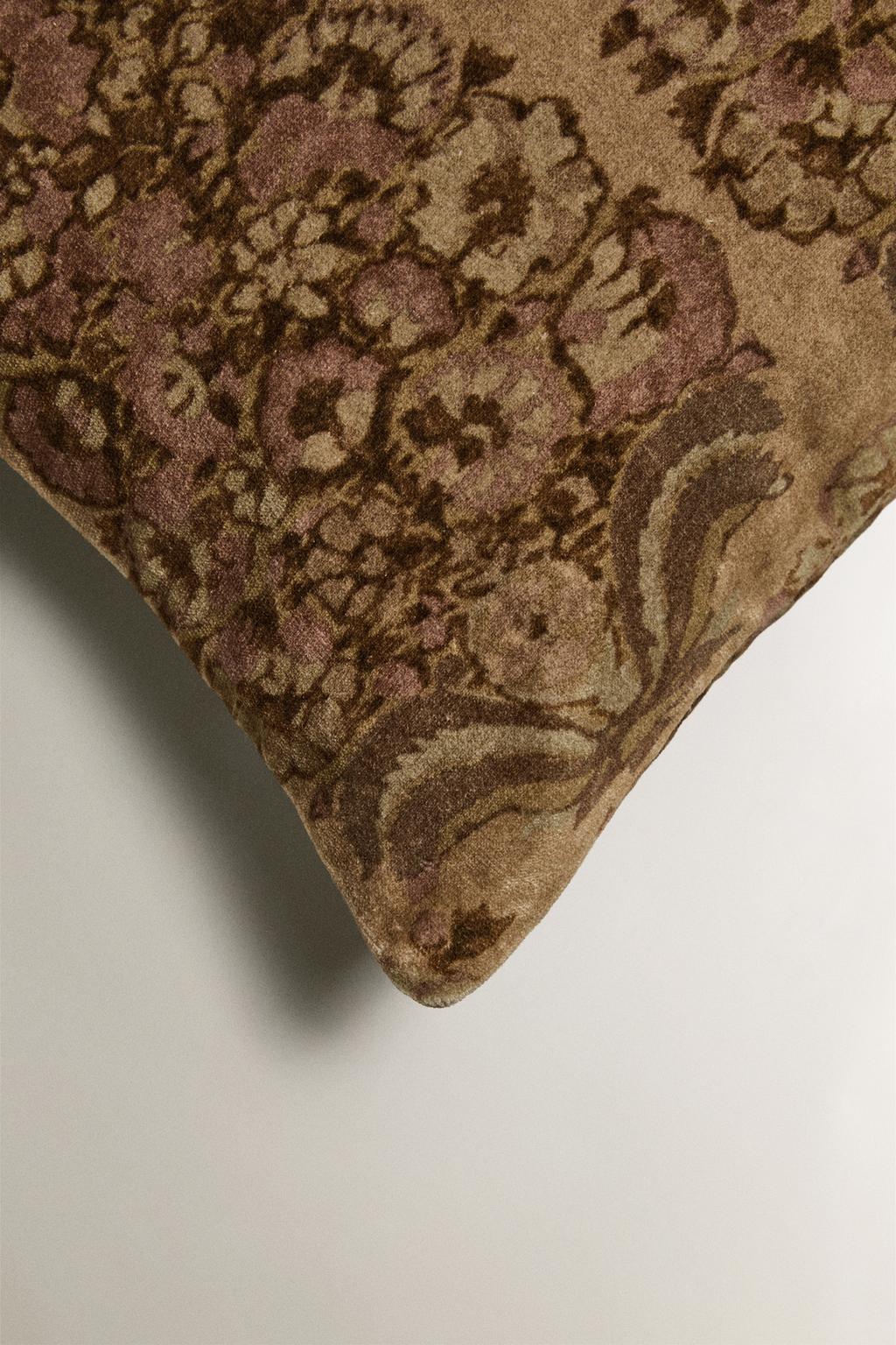 Вельветовая наволочка для подушки