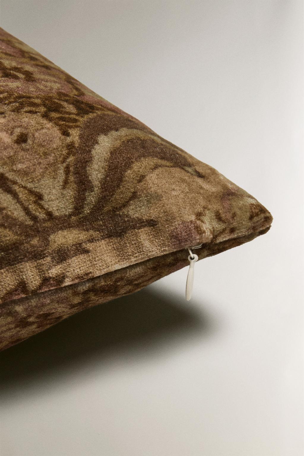 Вельветовая наволочка для подушки