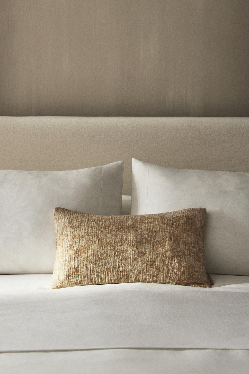 Чехол для подушки с цветочным узором morris & co.