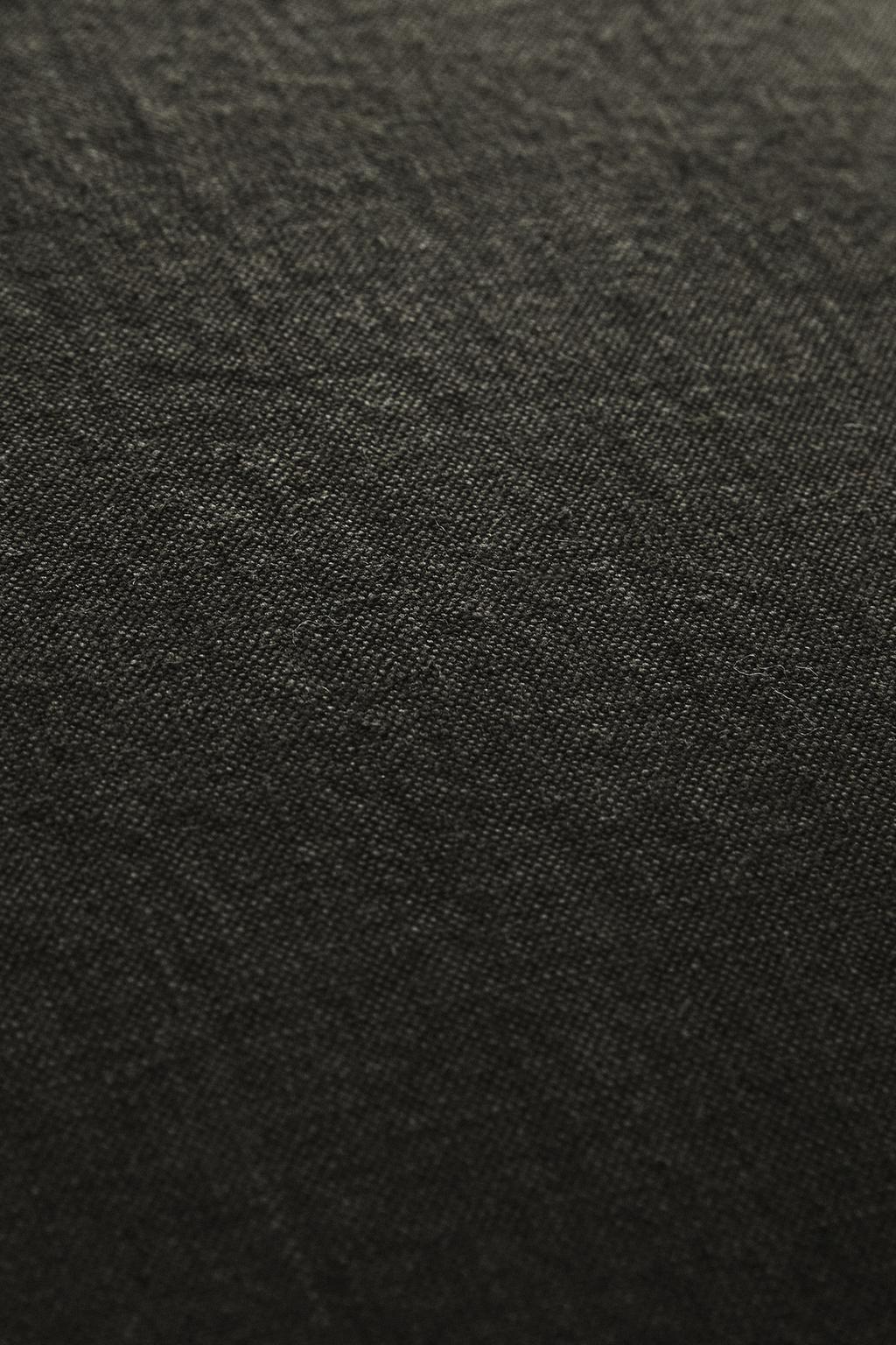 Диван с съемным чехлом из выстиранного льна