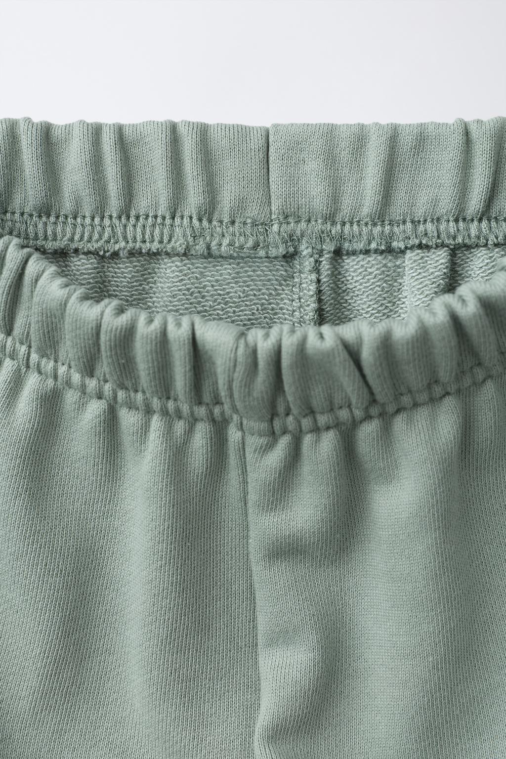 КОМПЛЕКТ ДЖОГГИНГ: ТОЛСТОВКА И БРЮКИ С НАДПИСЬЮ