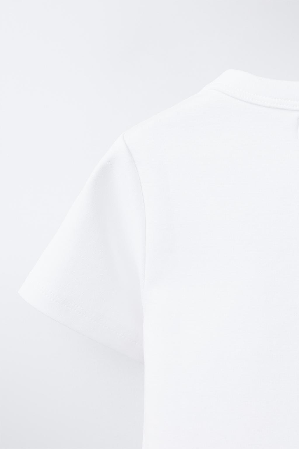 ОДНОТОННАЯ ФУТБОЛКА ИЗ ИНТЕРЛОКА