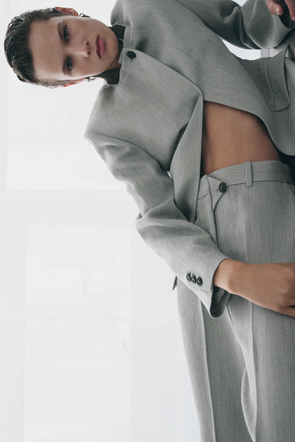 БЛЕЙЗЕР С КОНТРАСТНЫМ ВОРОТНИКОМ — ZW COLLECTION