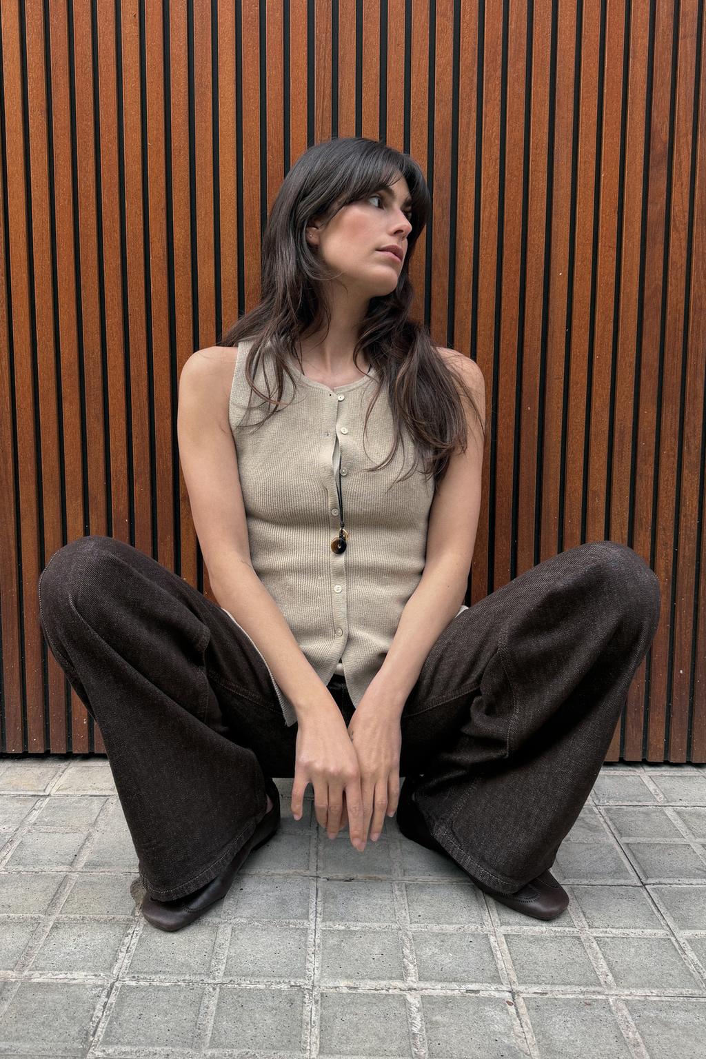 ТОП В РУБЧИК С БАСКОЙ И ПУГОВИЦАМИ