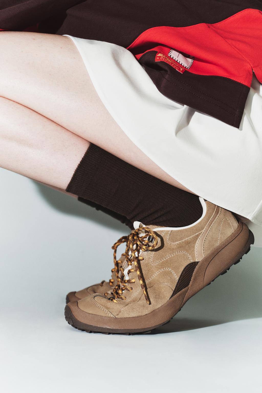 КРОССОВКИ В ПОХОДНОМ СТИЛЕ