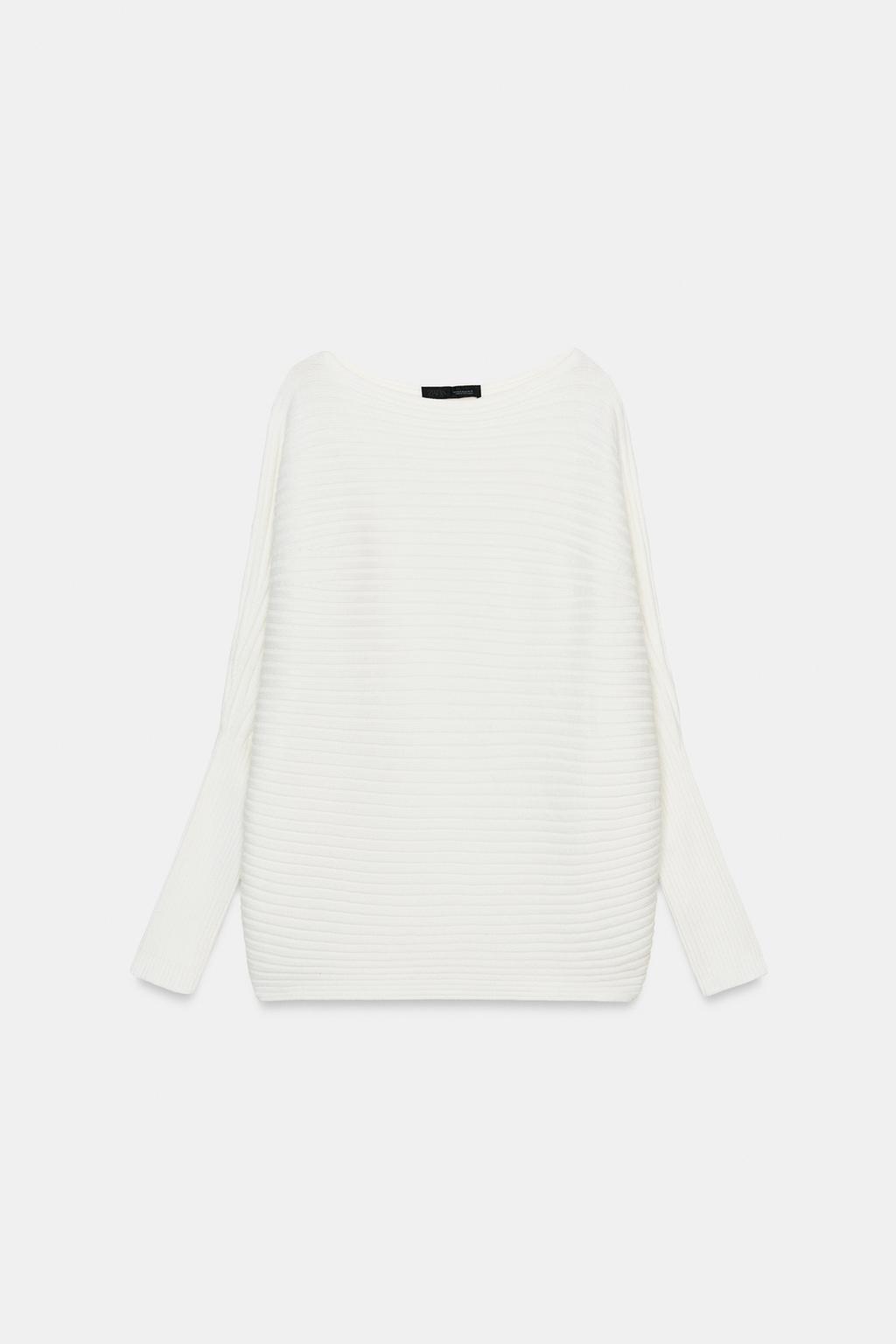 СВИТЕР ИЗ РЕЛЬЕФНОГО ТРИКОТАЖА С ОБЪЁМОМ