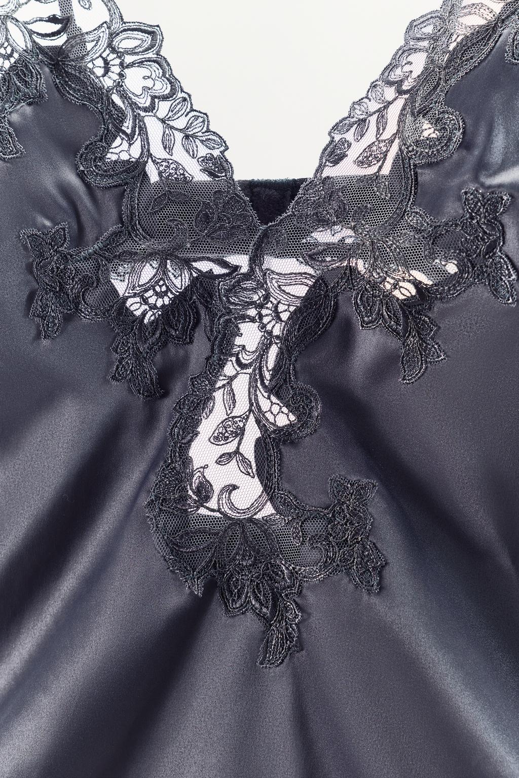 АТЛАСНОЕ БОДИ С КРУЖЕВОМ