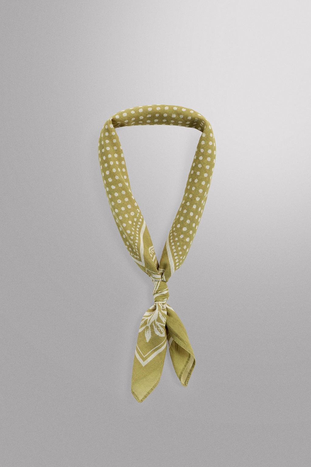 БАНДАНА С ГЕОМЕТРИЧЕСКИМ ПРИНТОМ