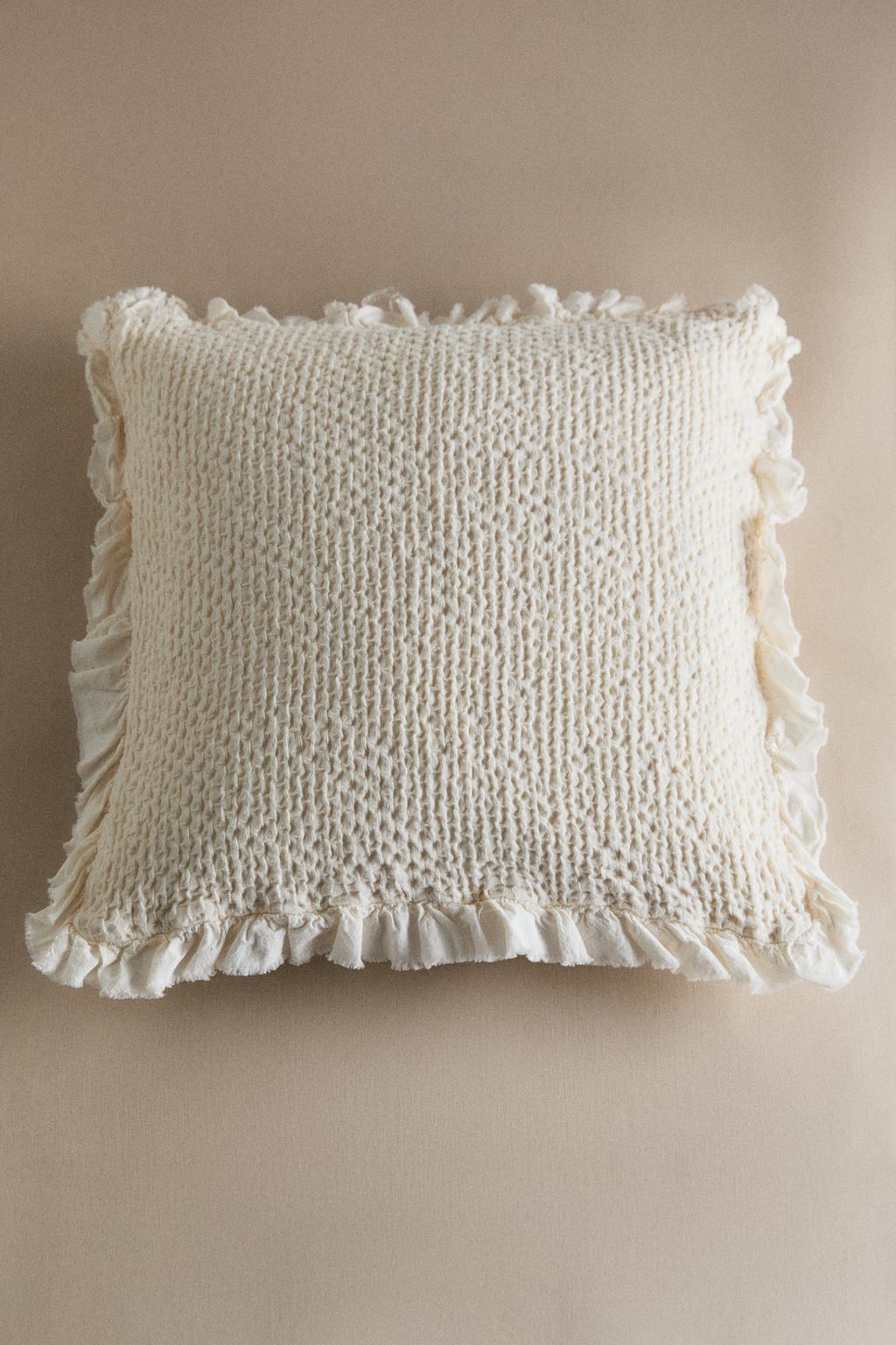 Детский чехол подушки с текстурой вафли и оборками