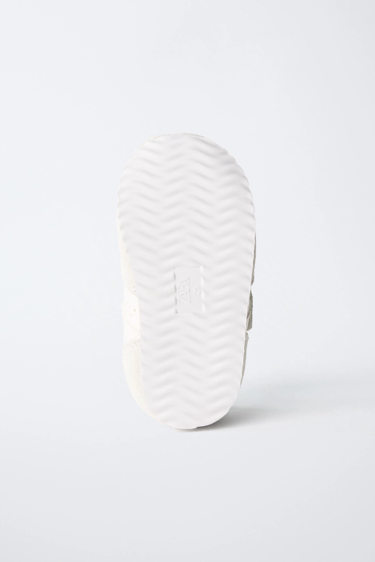 Спортивные кроссовки deportivo