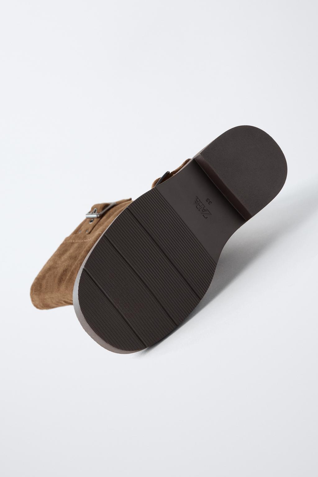 ВЫСОКИЕ САПОГИ С ПРЯЖКАМИ