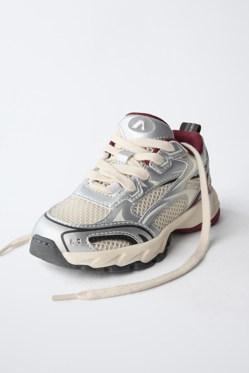 КРОССОВКИ С МЕТАЛЛИЧЕСКИМ ОТТЕНКОМ