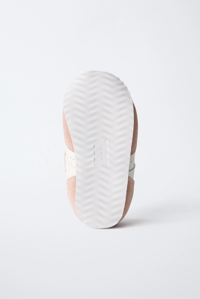 Кроссовки deportivo