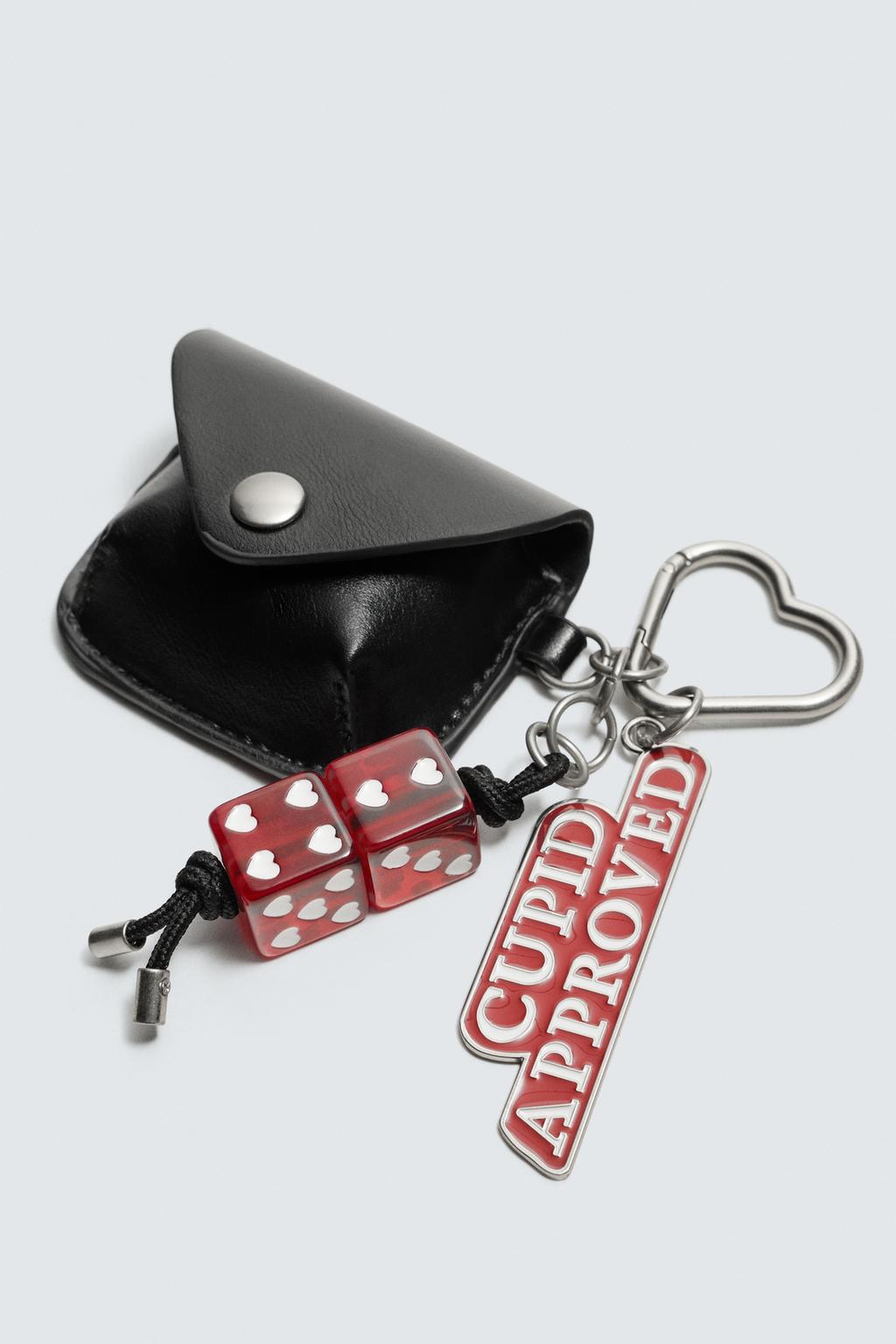 БРЕЛОК С НЕСКОЛЬКИМИ ПОДВЕСКАМИ