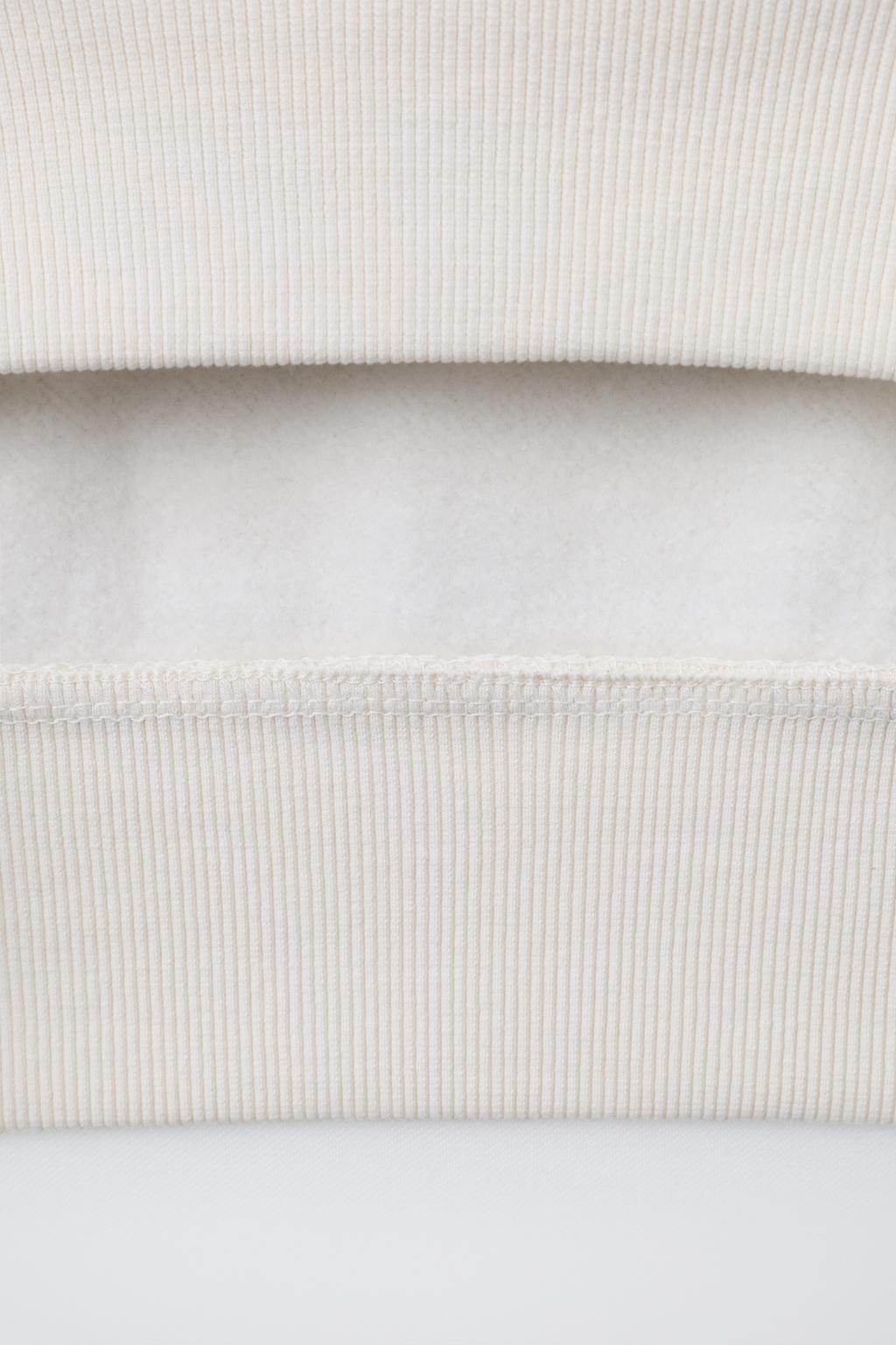 ТОЛСТОВКА С НАДПИСЬЮ