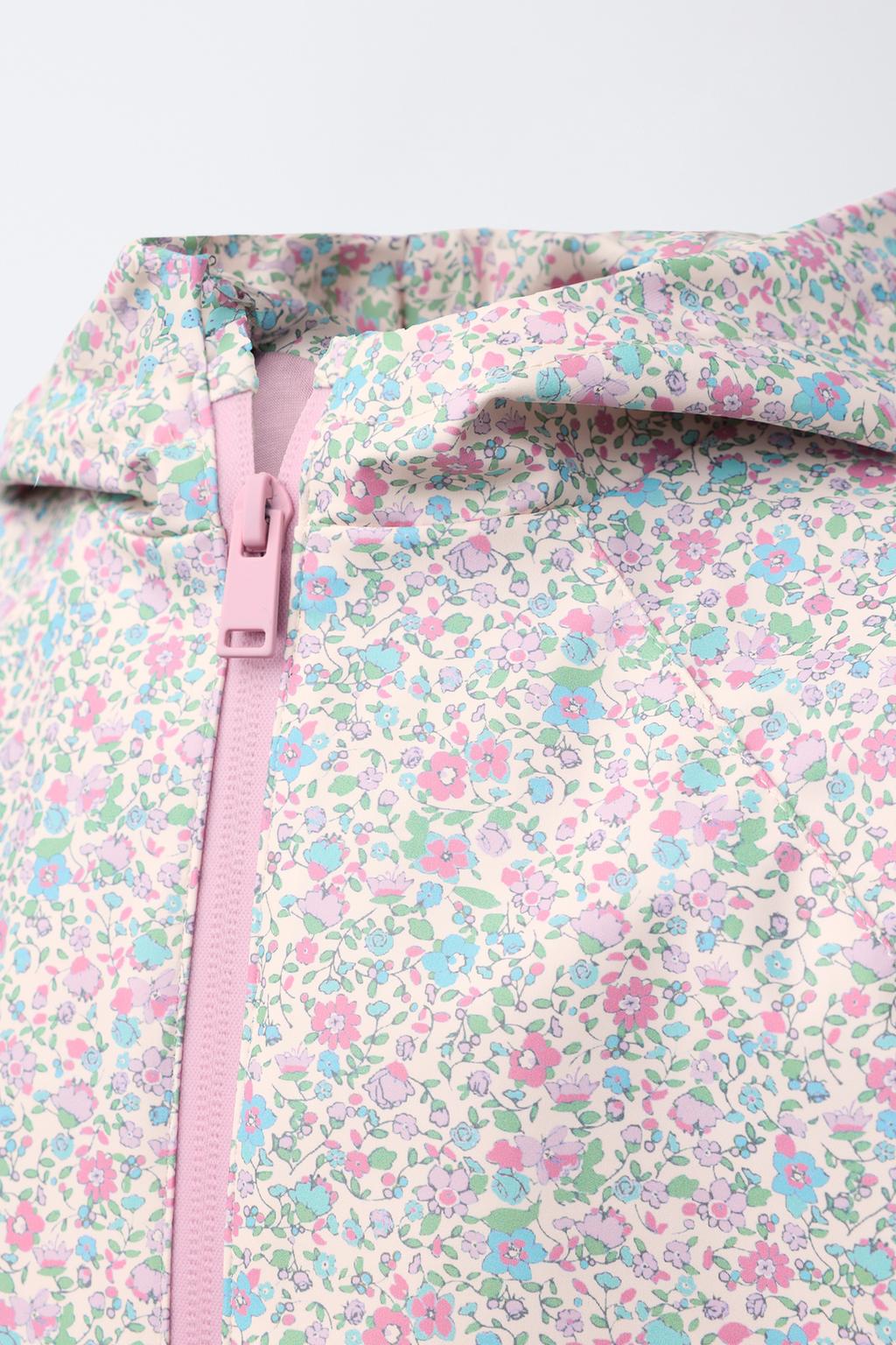 ПРОРЕЗИНЕННЫЙ ДОЖДЕВИК С ЦВЕТОЧНЫМ ПРИНТОМ WATER REPELLENT