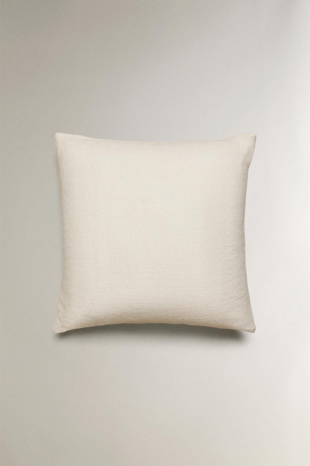 Чехол для подушки в рыбий костянка zara