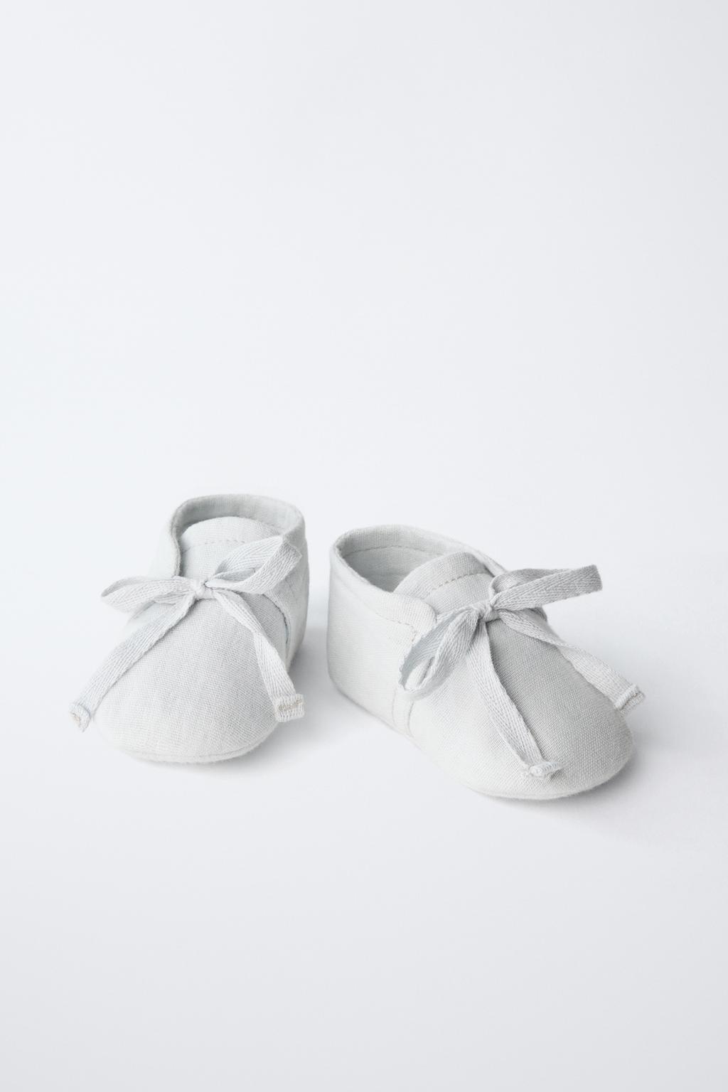 Ботинки на бантовой шнуровке